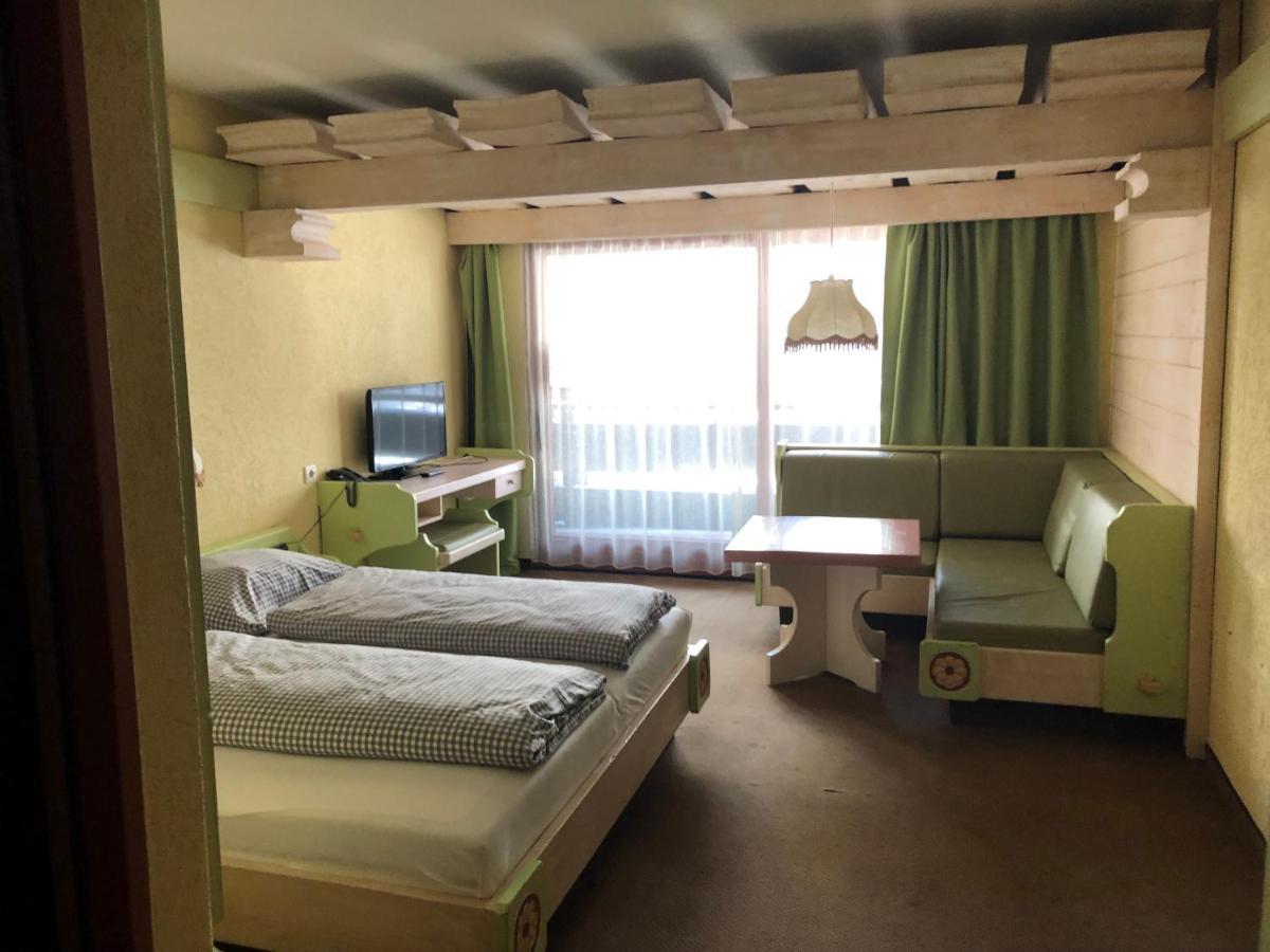 B&B In Seefeld ゼーフェルト・イン・チロル エクステリア 写真
